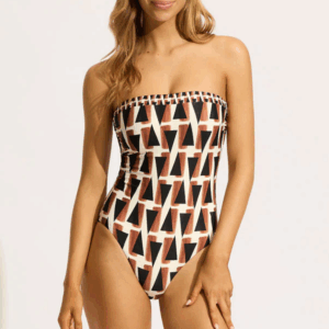 11134DD 220 BLACK Crop 5000x Copy scaled