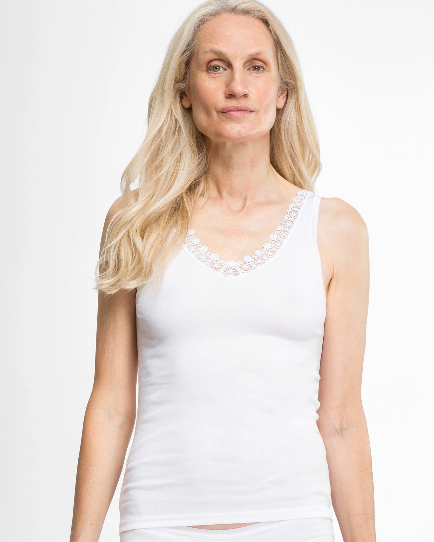 50285 100 front 1 1710334802