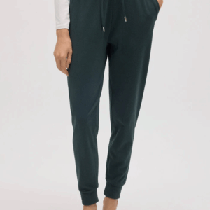 70670 2 pantalon jogger con textura verde botella (Copy)