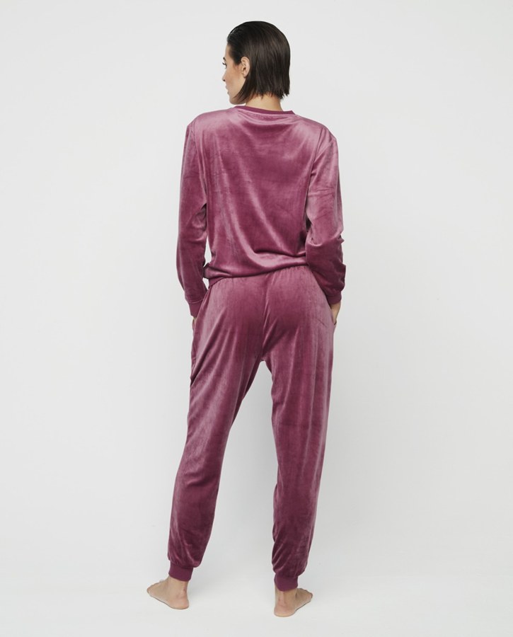 CREATOR: gd jpeg v1.0 (using IJG JPEG v62), quality = 90