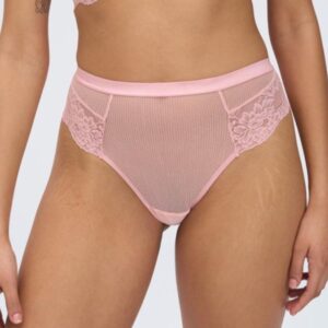 powder whisper stringi z wysokim stanem koronkowe stringi odslaniajace posladki i podkreslajace talie 2 (Copy)