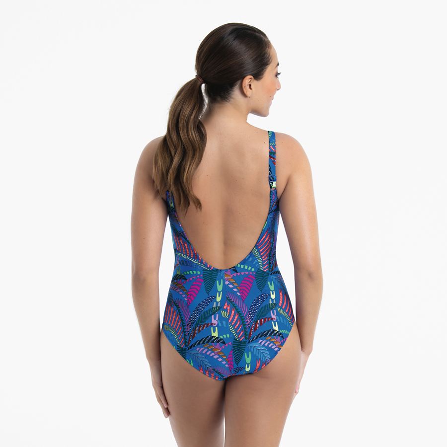 M6 6242 335 VAR 2 rgb 1920 (Copy)